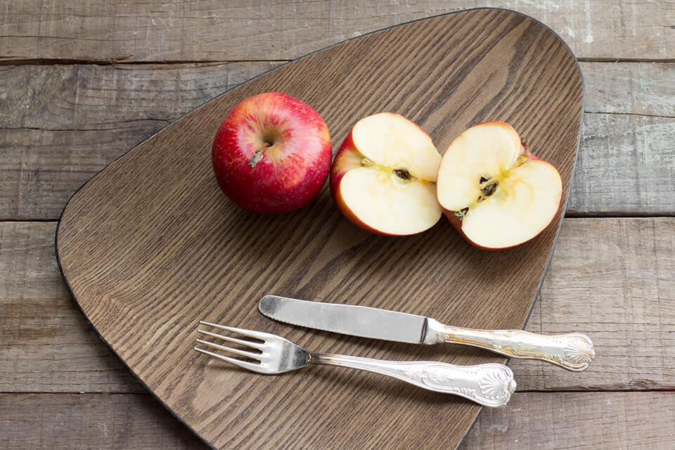りんごの効果は絶大 うれしい栄養成分 効果的な食べ方を紹介 ボタニカルライフスタイルマガジン Botanist Journal